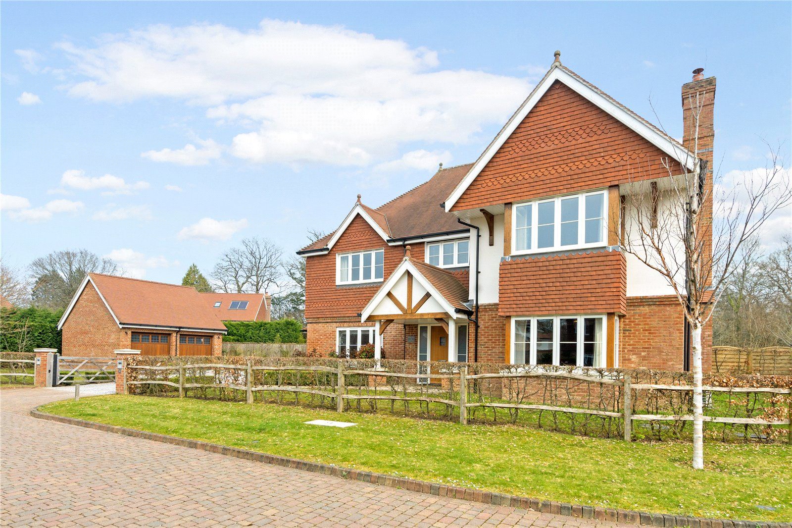5 bed detached house for sale in Coppice Vale, Felbridge, East