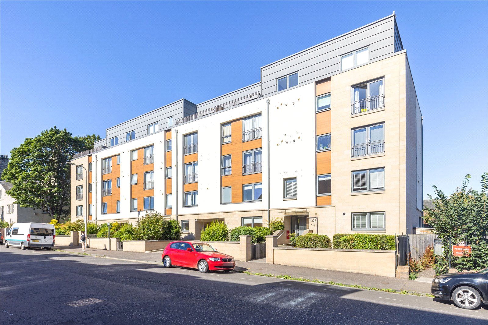 3 bed flat to rent in Bellevue Road, Bellevue, Edinburgh EH7 Zoopla