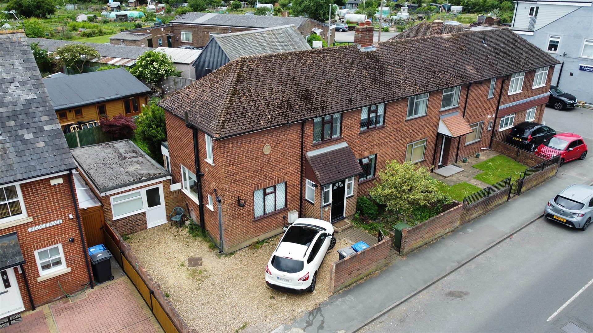 4 bed property for sale in St. Leonards Road, Windsor SL4 Zoopla