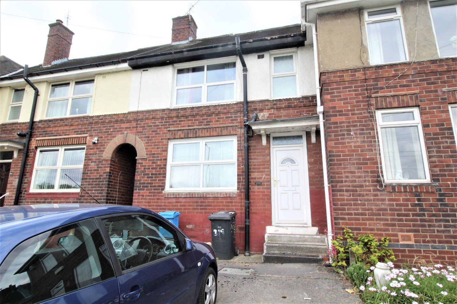 3 bed terraced house for sale in Ecclesfield Road, Sheffield, South