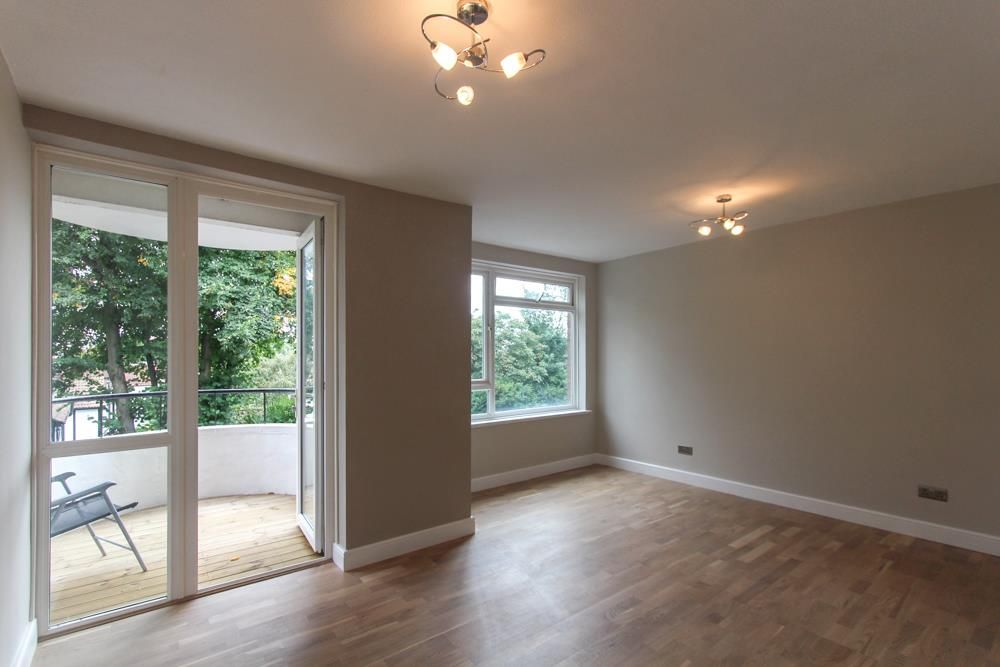 2 bed flat for sale in Hillside Court, TyGwyn Road, Penylan CF23 Zoopla
