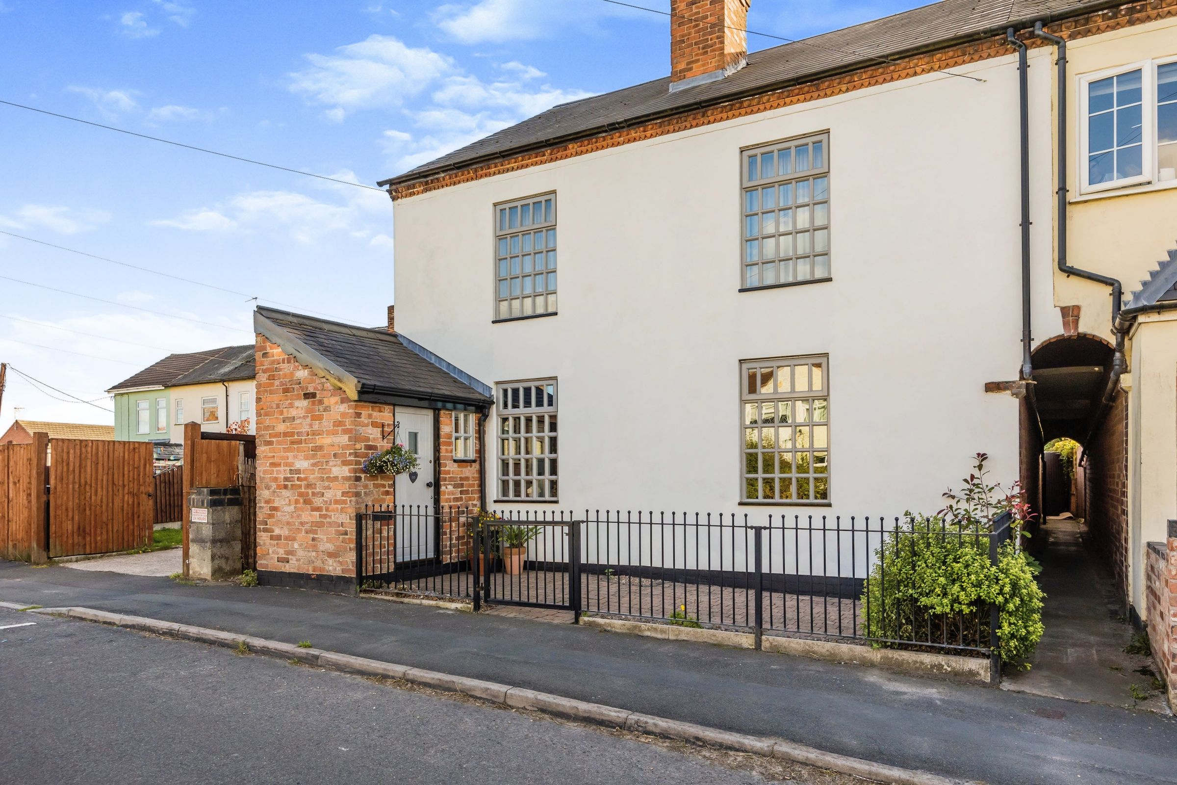 5 bed semidetached house for sale in Main Street, Horsley Woodhouse