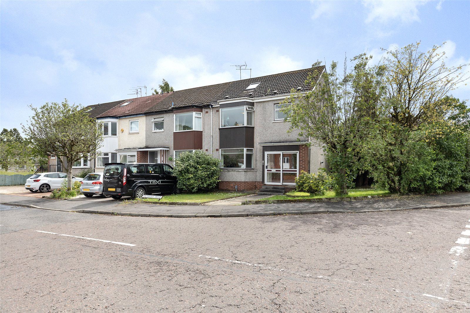 4 bed terraced house for sale in Southview Drive, Bearsden, Glasgow G61