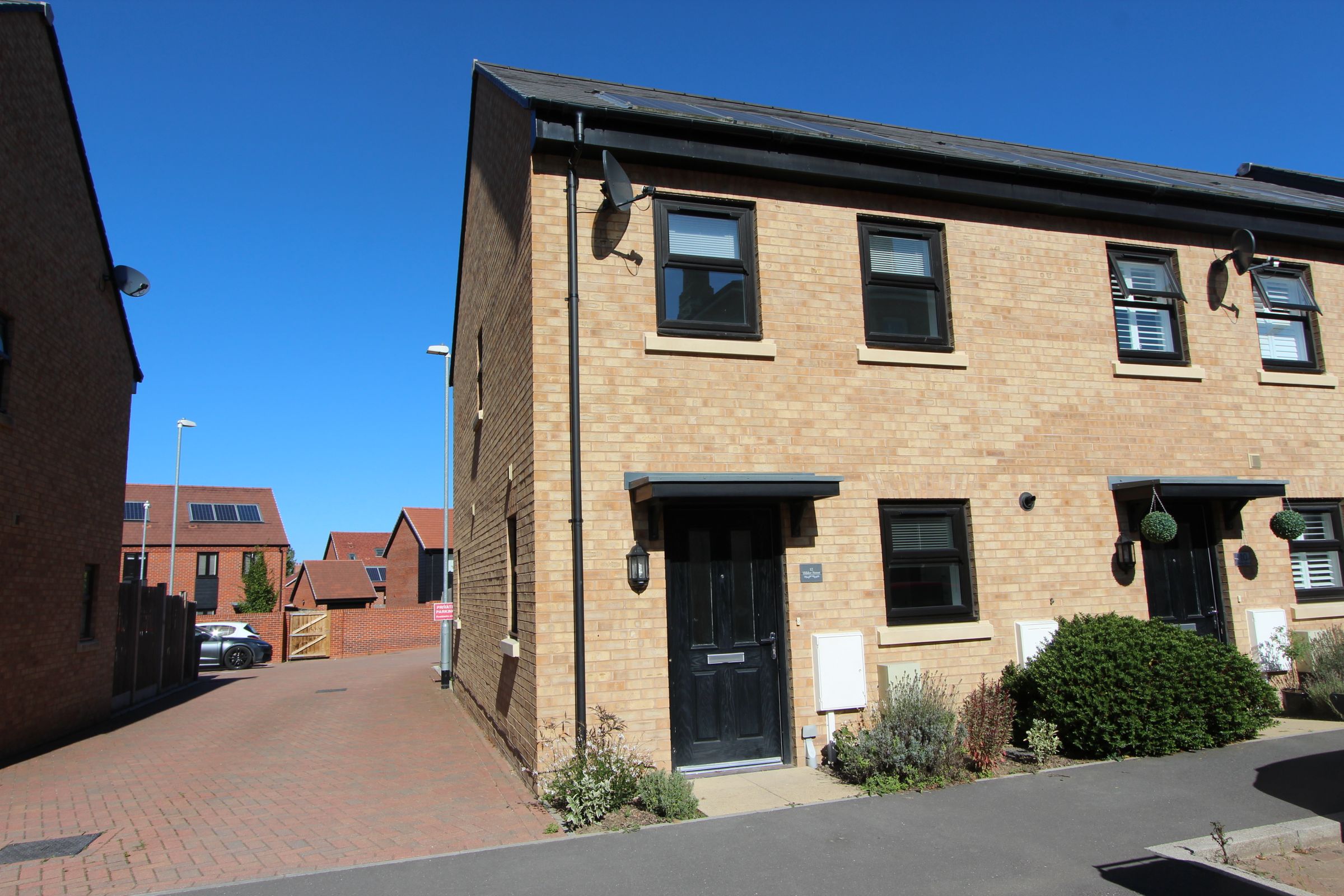 2 bed end terrace house for sale in Hilder Street, Leybourne, West