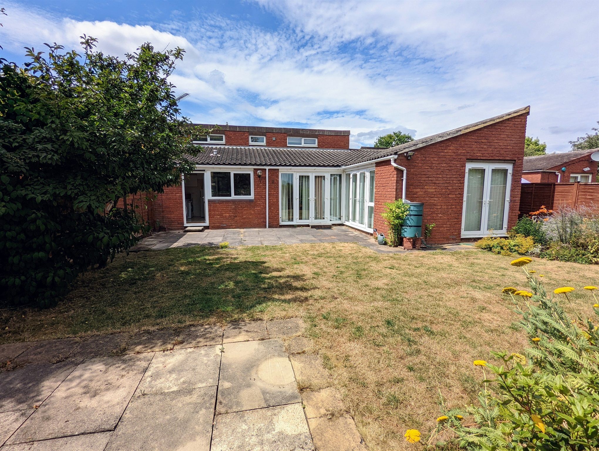 3 bed detached house for sale in Passmore, Tinkers Bridge, Milton