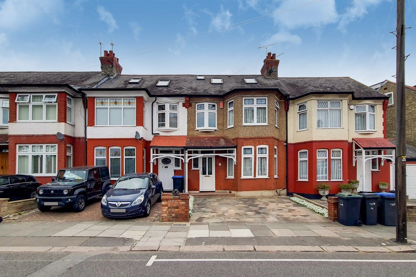 4 bed property for sale in Farm Road, Winchmore Hill, Winchmore Hill