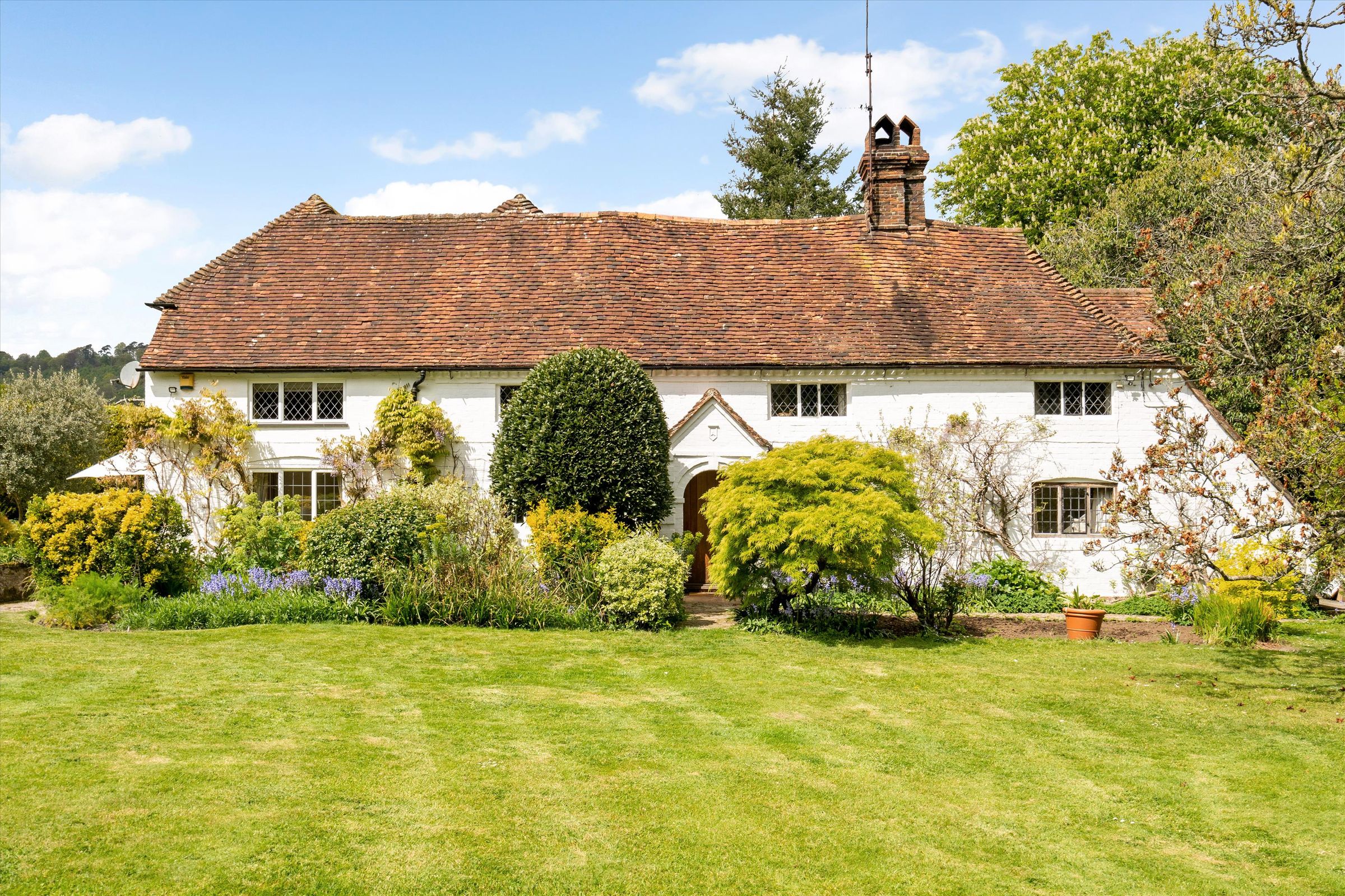 Cottage for sale in Smithbrook, Cranleigh, Surrey GU6. Zoopla