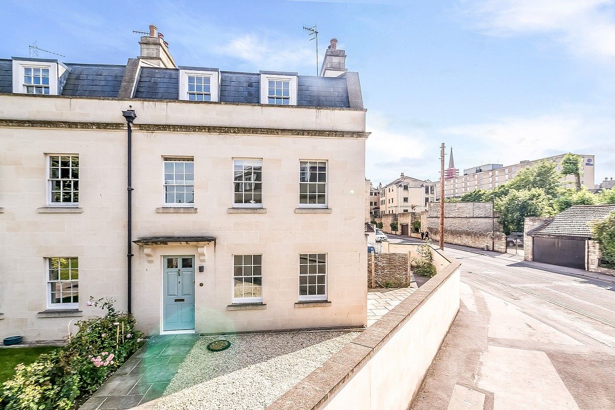 5 bed end terrace house to rent in Henrietta Place, Bath BA2 Zoopla
