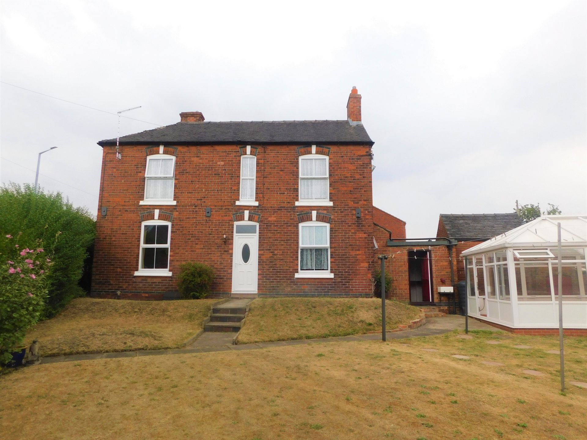 3 bed detached house for sale in High Street, Newhall DE11 Zoopla