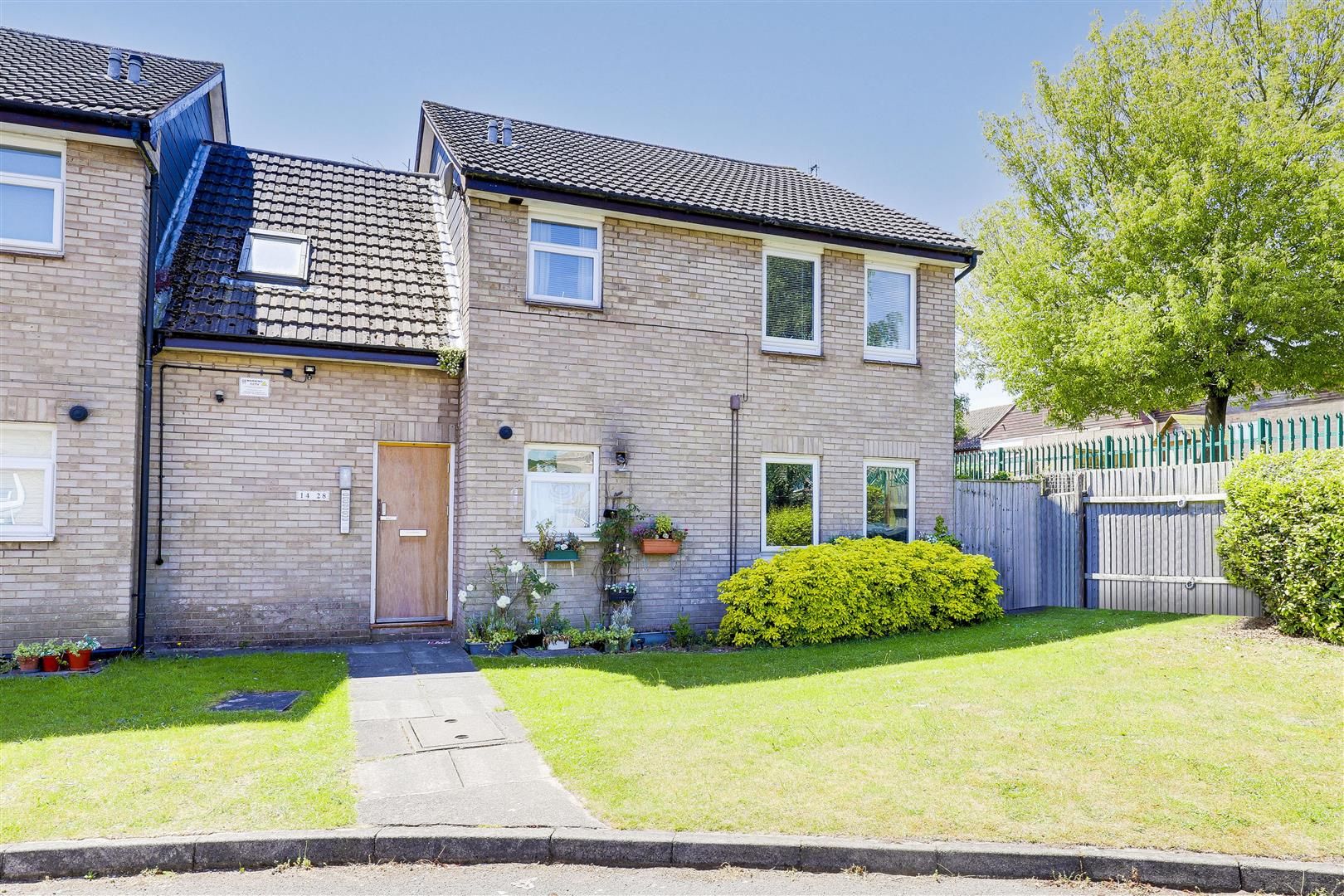 1 bed flat for sale in Stockdale Close, Arnold, Nottinghamshire NG5