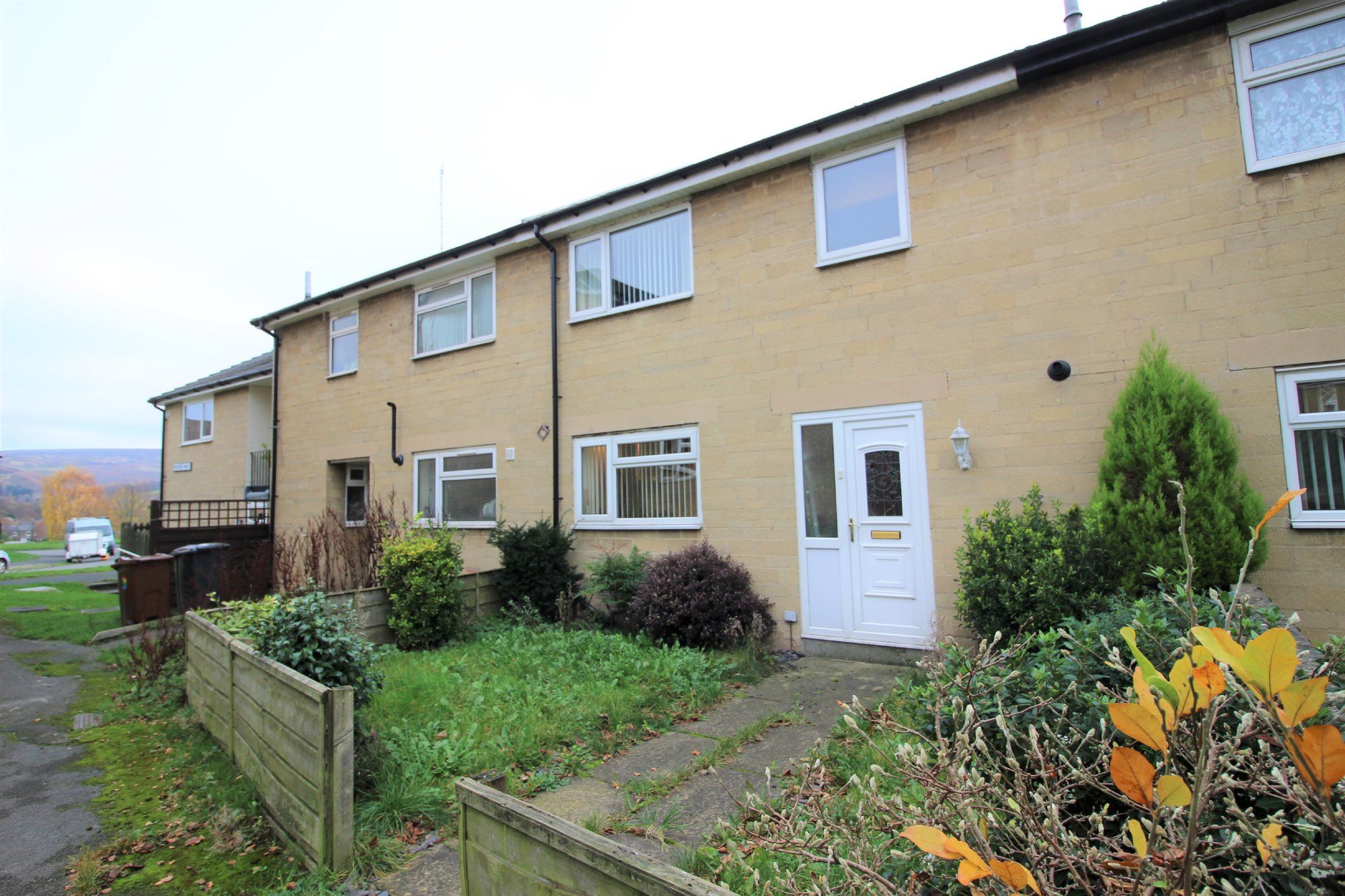 3 bed terraced house for sale in Drovers Walk, Glossop SK13 Zoopla