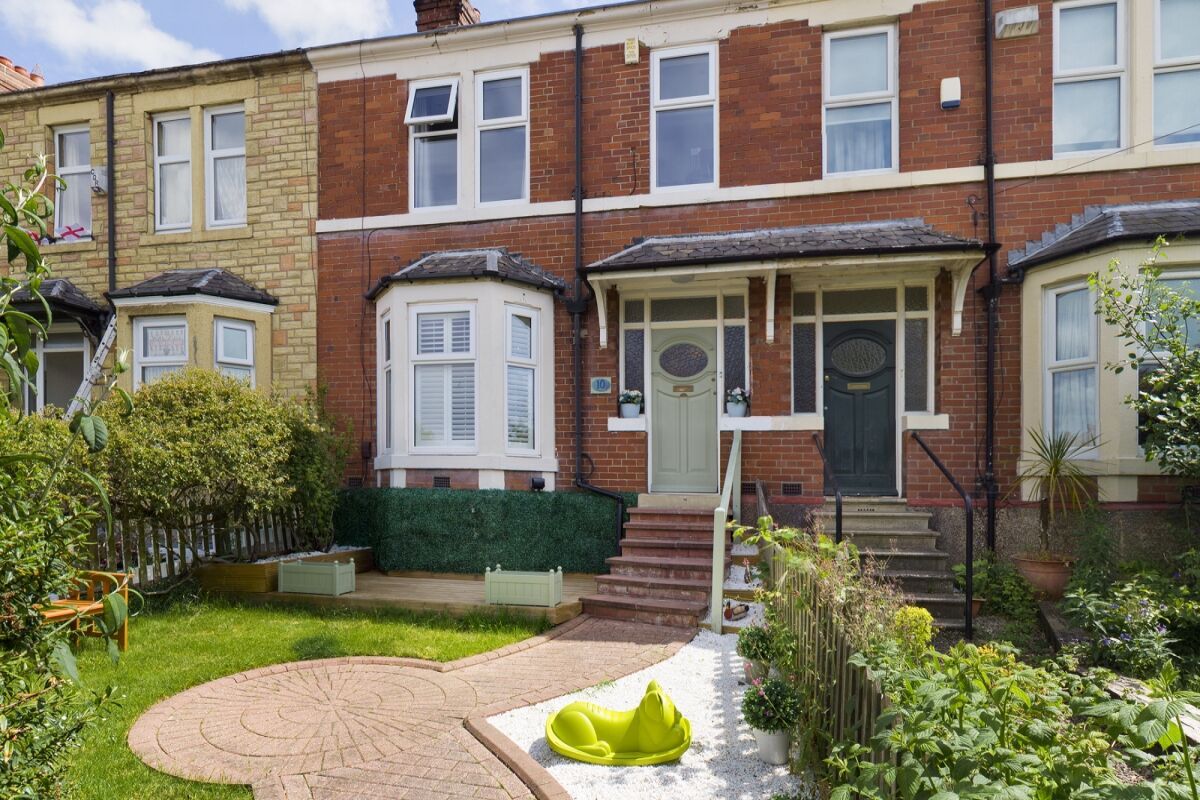 4 bed terraced house for sale in Bartram Gardens, Saltwell, Gateshead