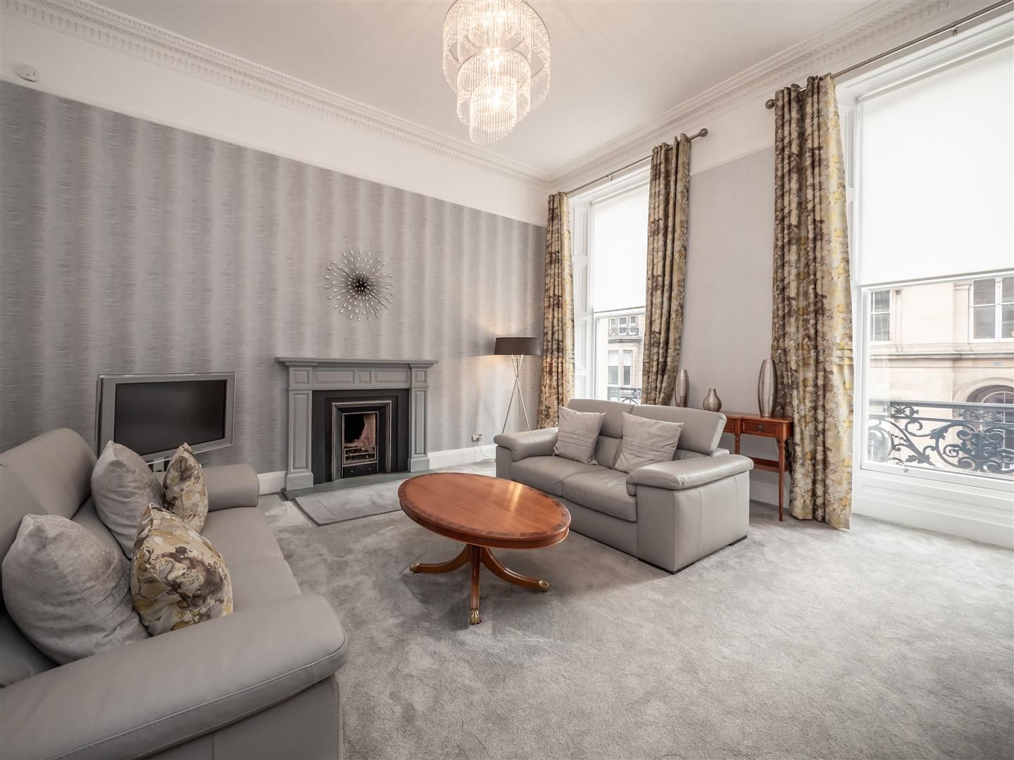 11/2 Palmerston Place, Edinburgh EH12  