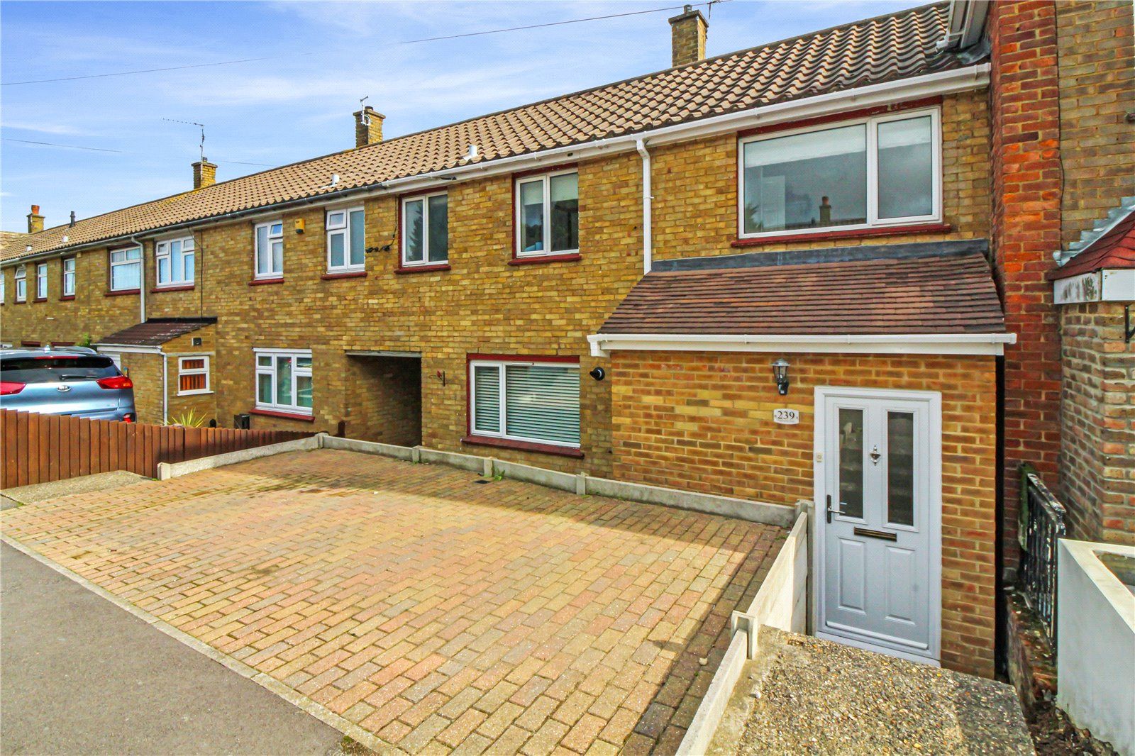 3 bed terraced house for sale in King Road, Walderslade ME5 Zoopla