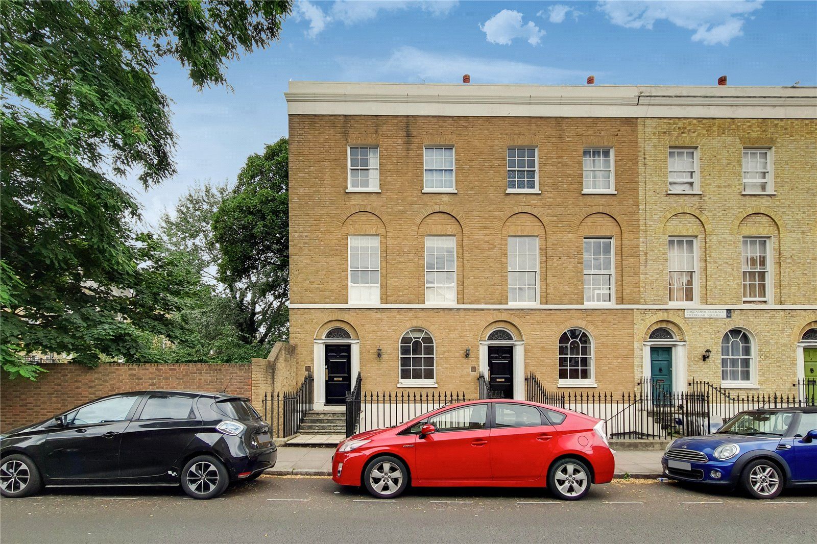 2 bed flat to rent in Tredegar Square, Bow, London E3 Zoopla