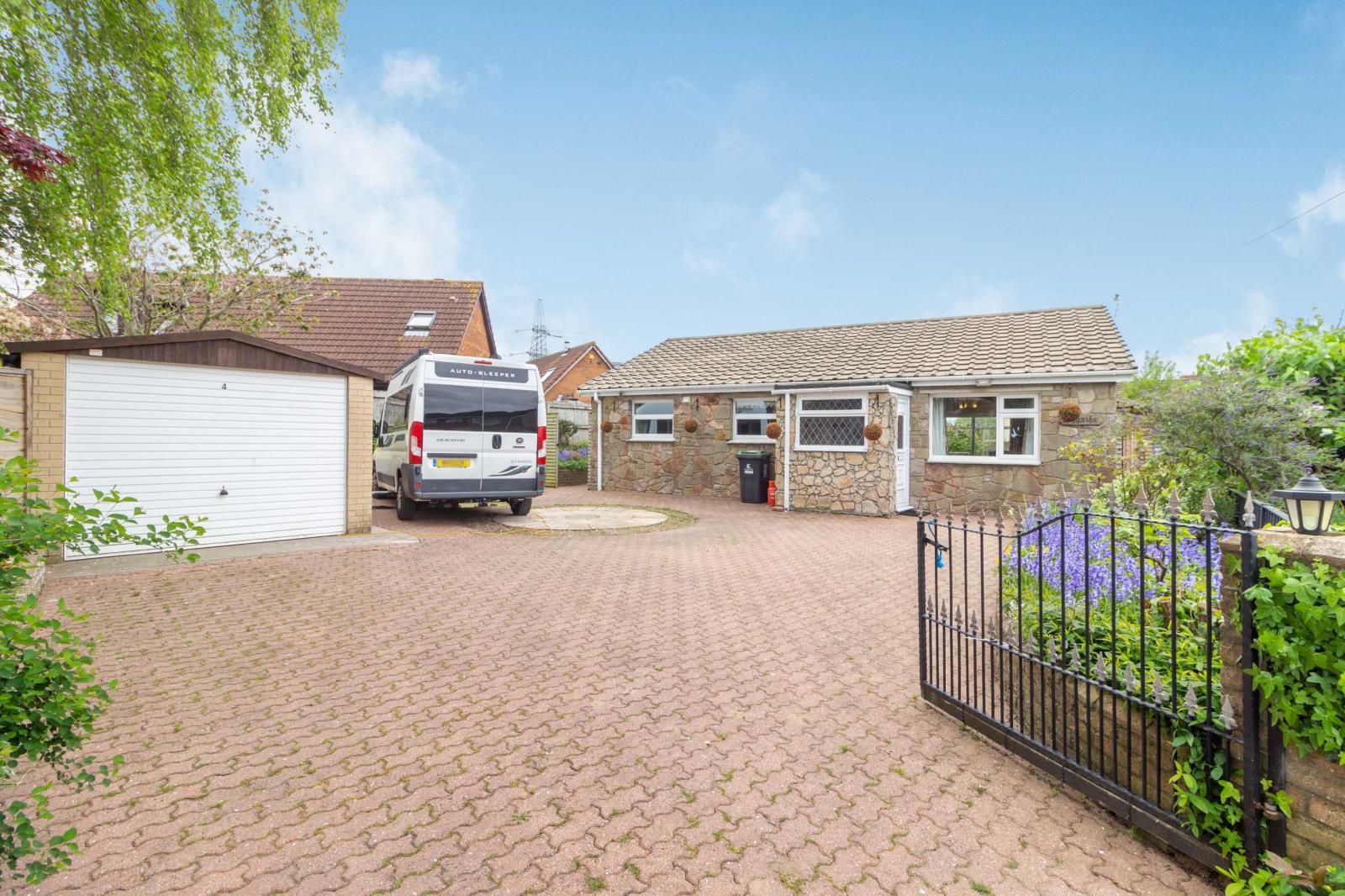 3 bed terraced house for sale in Laburnum Grove, Portskewett, Monmouthshire NP26 Zoopla