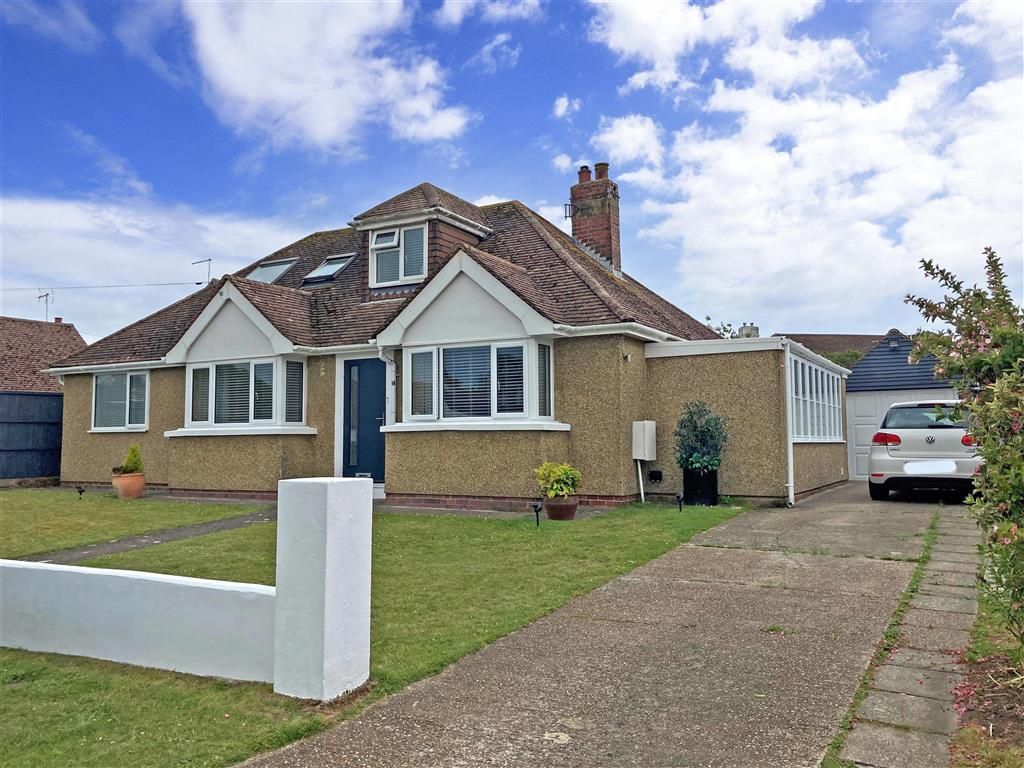 3 bed bungalow for sale in Alfred Road, Greatstone, New Romney, Kent