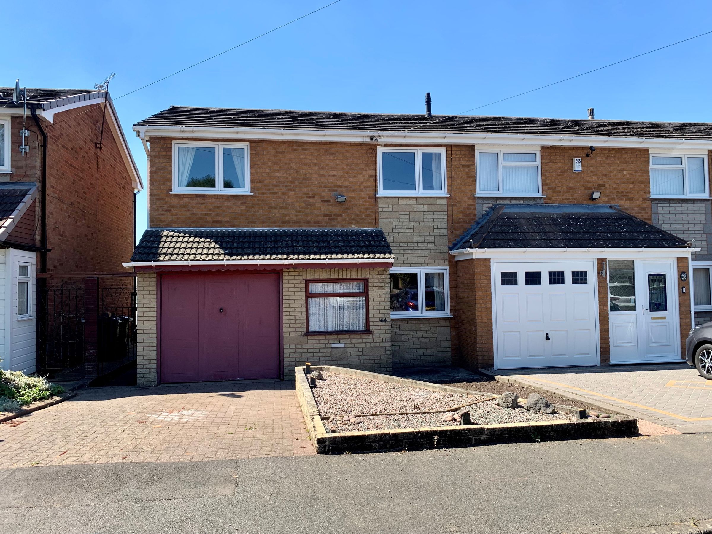 3 bed semidetached house for sale in Corinne Close, Rednal, Birmingham