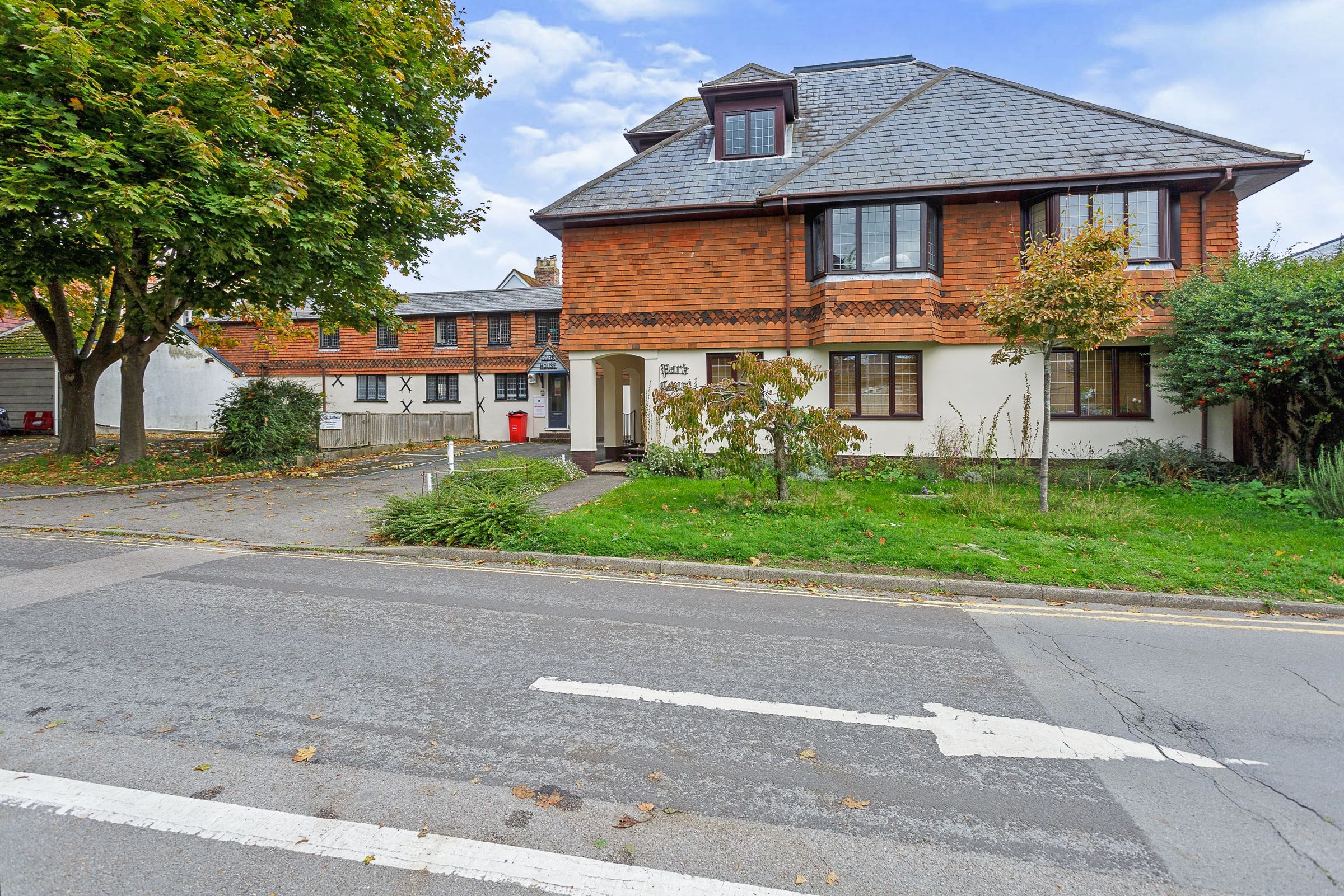 2 bed flat for sale in Park Road, Petersfield GU32 Zoopla