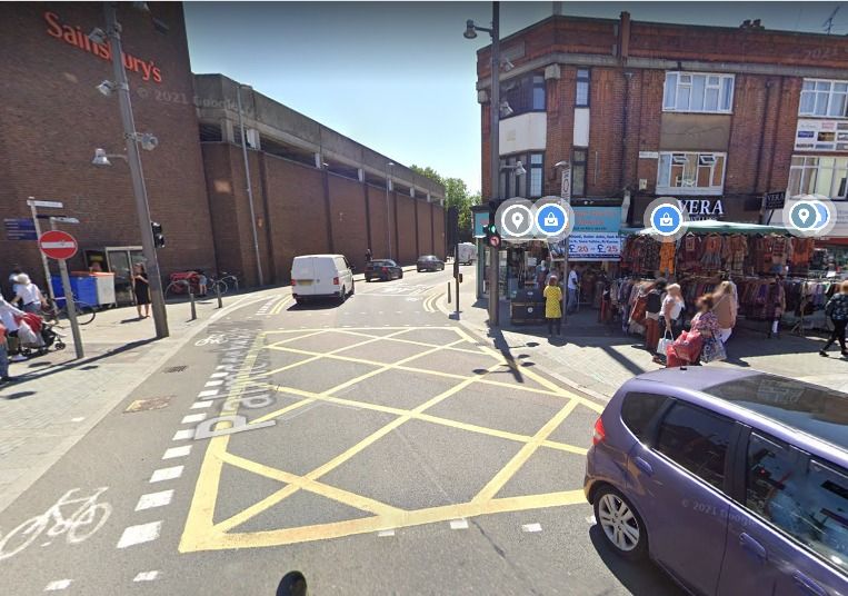 Retail premises to let in High Street, Walthamstow E17 Zoopla