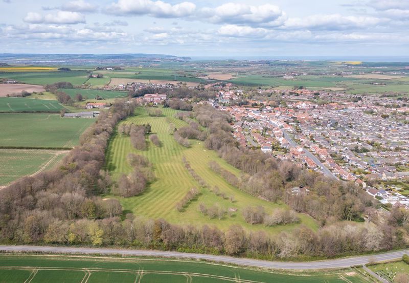 5 bed property for sale in Hall Park Road, Hunmanby, Filey YO14 Zoopla