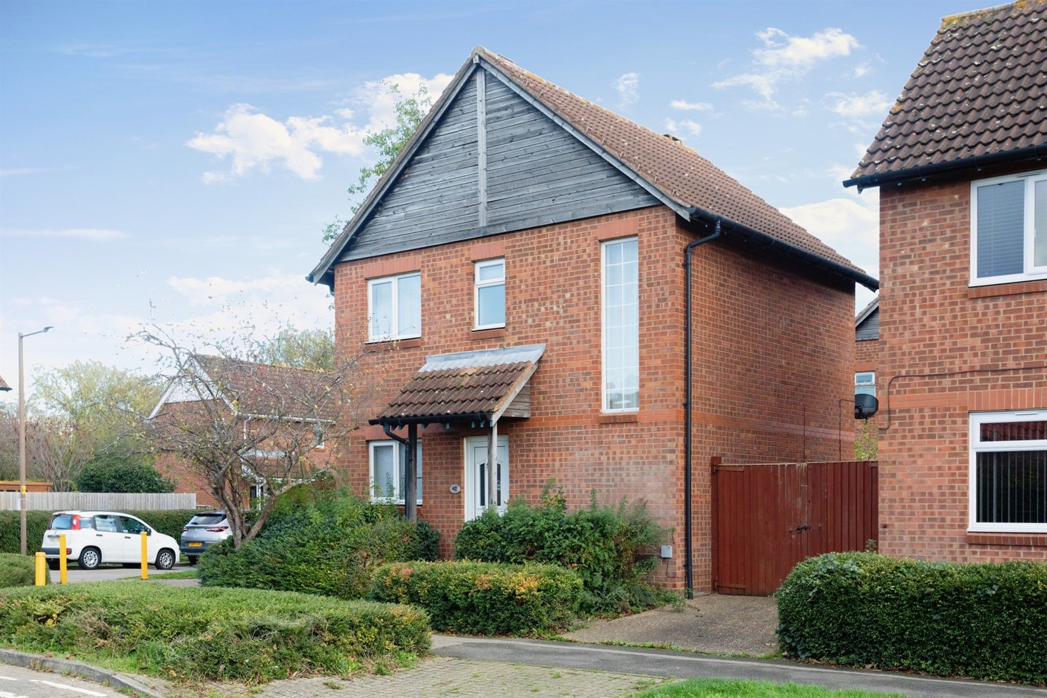 3 bed detached house for sale in Lichfield Down, Walnut Tree, Milton