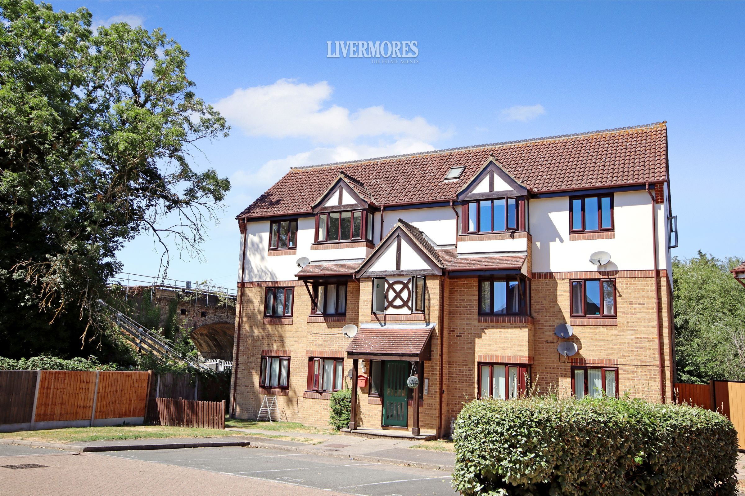 1 Bed Flat For Sale In Lagonda Way Dartford DA1 Zoopla 1 Bed Flat For Sale In Lagonda Way Dartford DA1 Zoopla