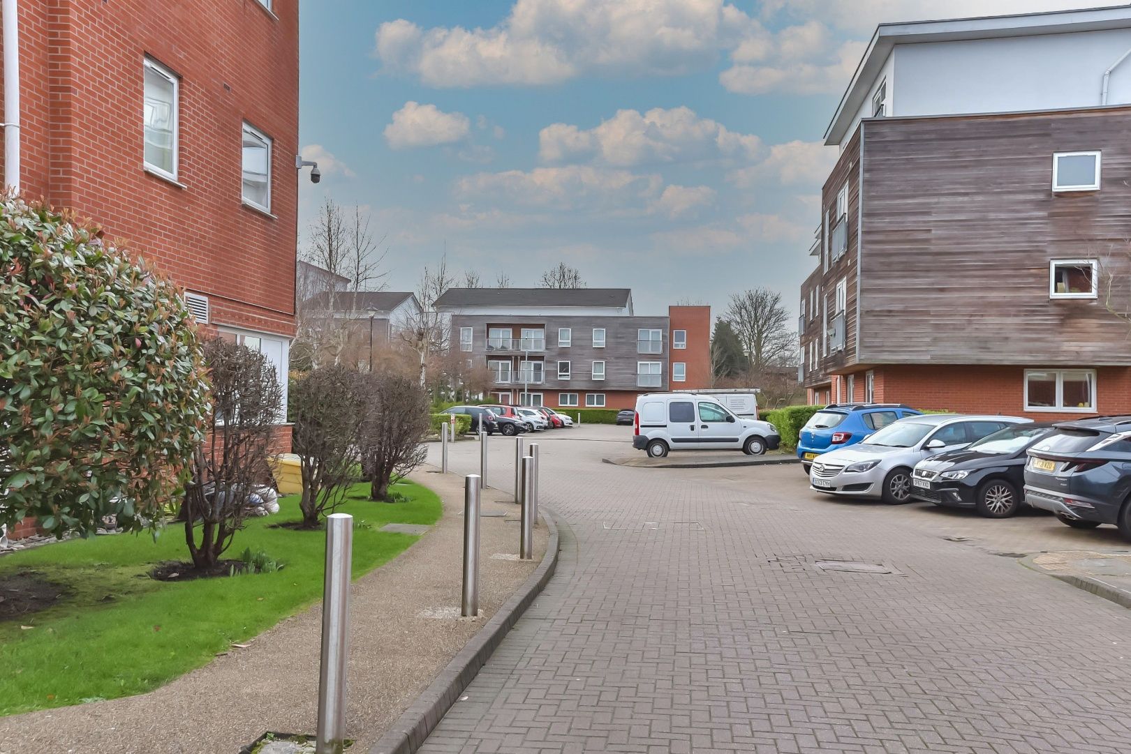 2 bed flat for sale in Romana Square, Altrincham WA14 Zoopla