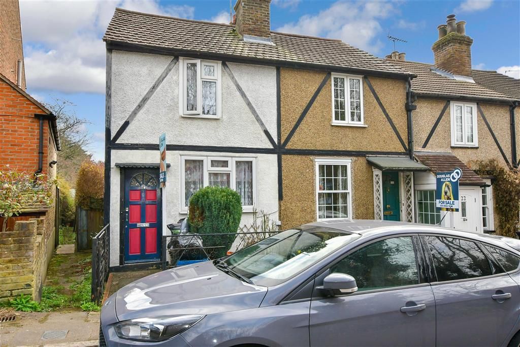 2 bed end terrace house for sale in Lower Road, Loughton, Essex IG10 Zoopla