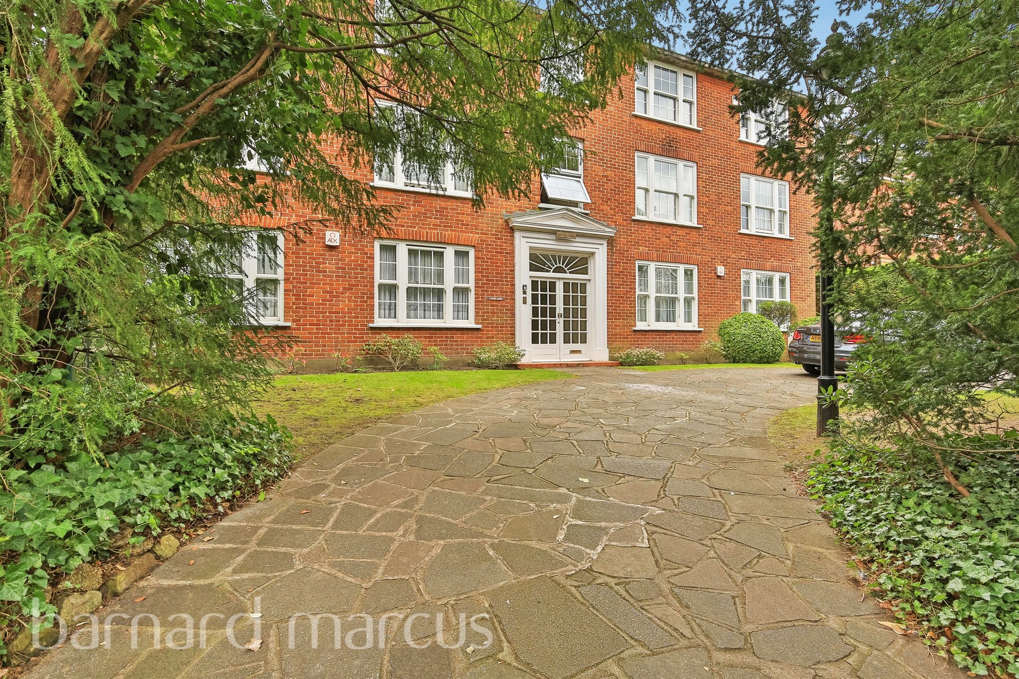 2 bed flat for sale in Worcester Road, Sutton SM2 Zoopla