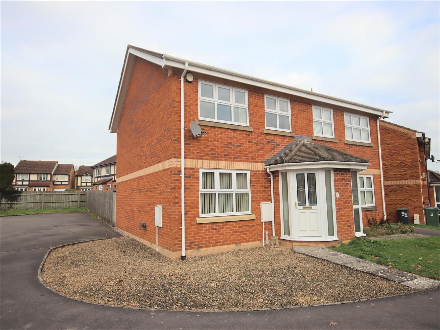 3 bed semidetached house for sale in Rooks Nest Close, Pewsham