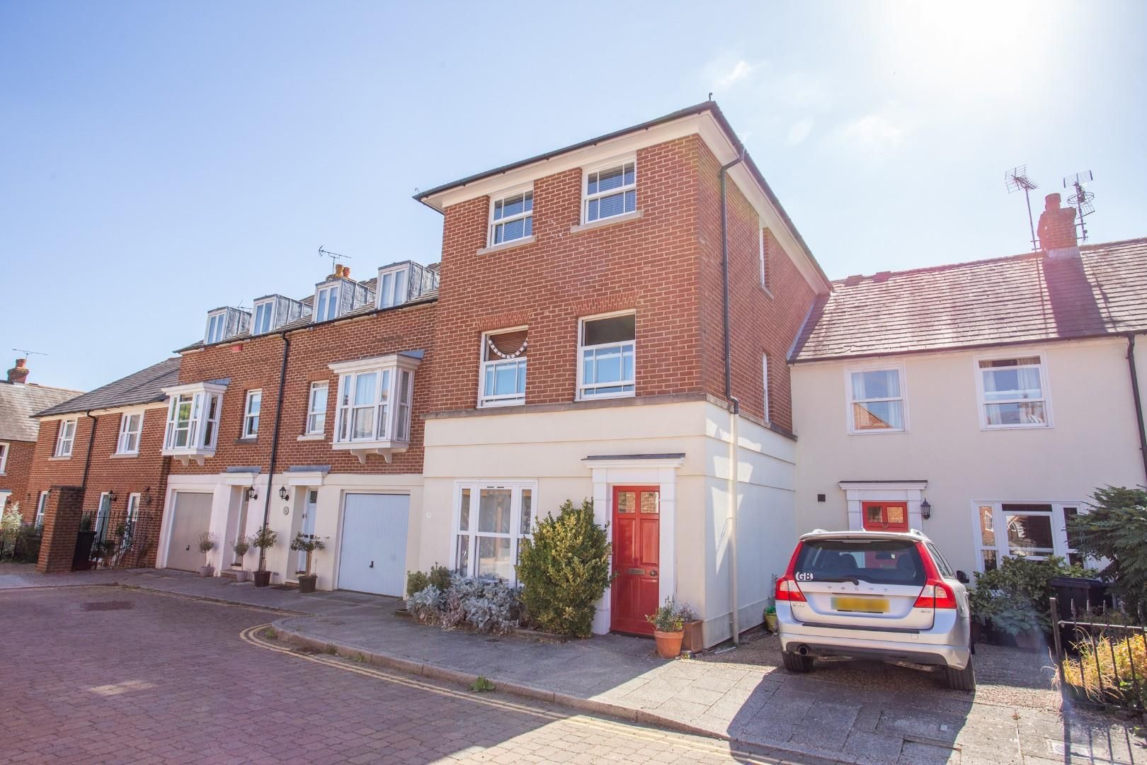 2 bed flat for sale in Carriage Mews, Canterbury CT2 Zoopla