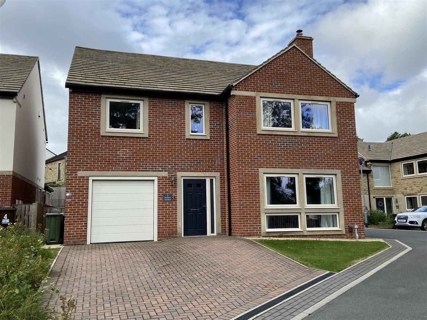 4 bed detached house for sale in Duxbury Gardens, Liversedge WF15 Zoopla