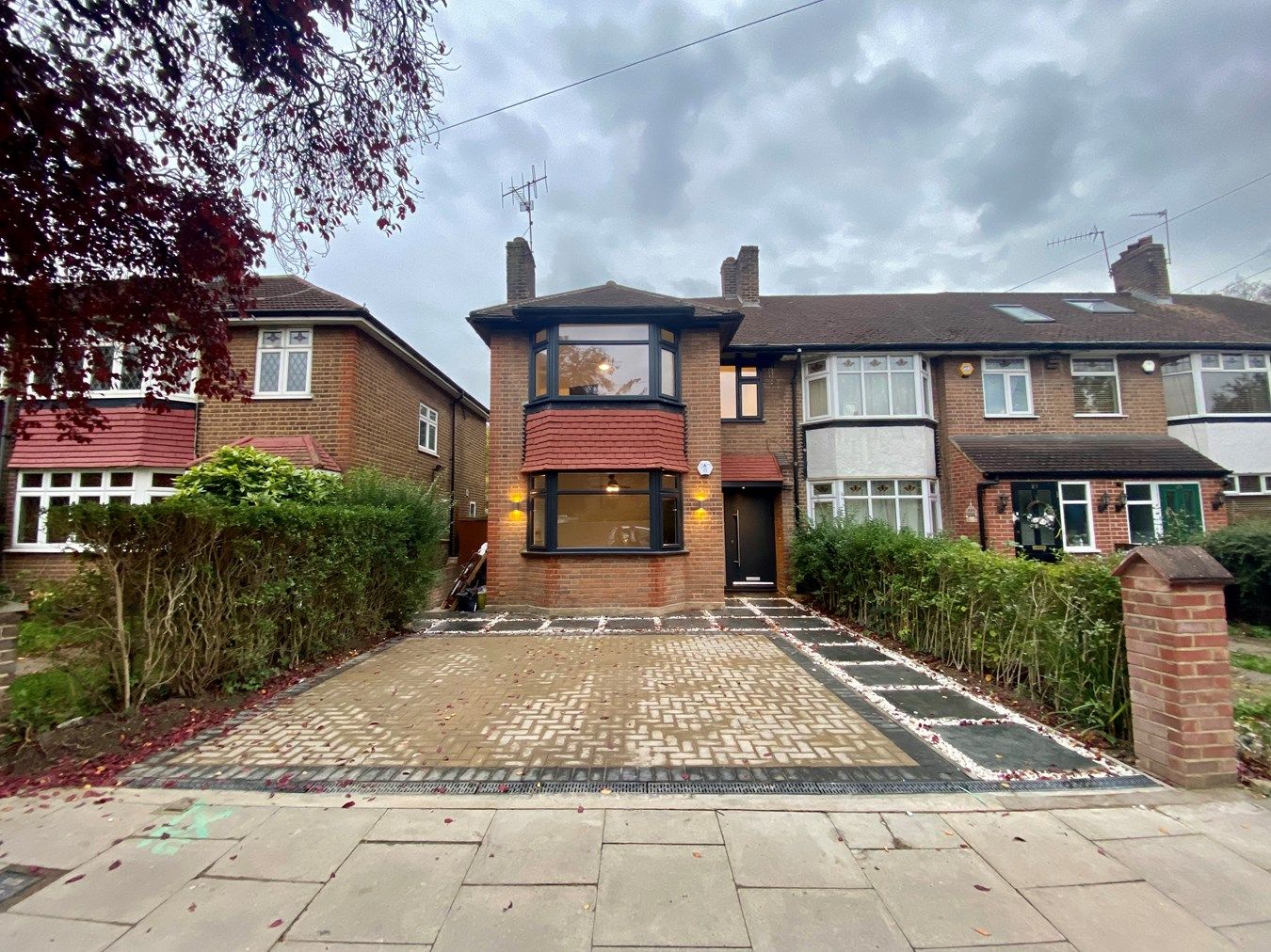 3 bed property to rent in Selborne Gardens, Perivale, Greenford UB6