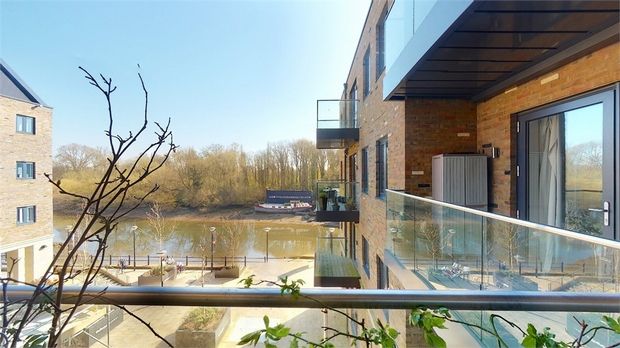 Lion Wharf Road, Isleworth, Middlesex TW7  