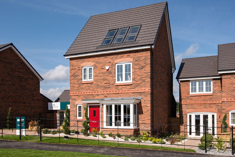 New home, 4 bed detached house for sale in Bowbridge Lane Middlebeck