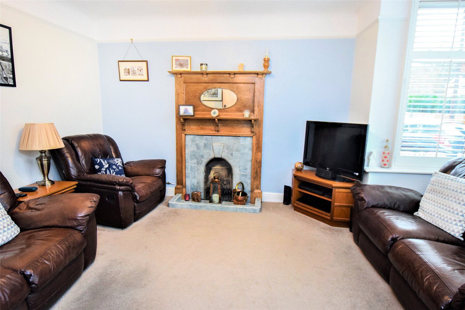 3 bed detached house for sale in Chingford Avenue, Farnborough GU14 Zoopla