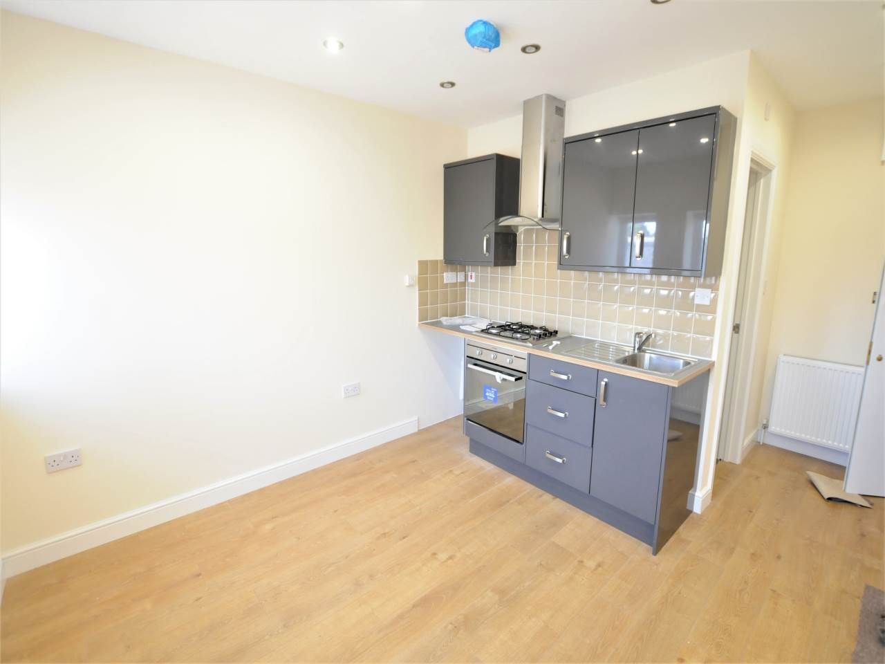 Studio to rent in Angel Pavement, Royston SG8 Zoopla