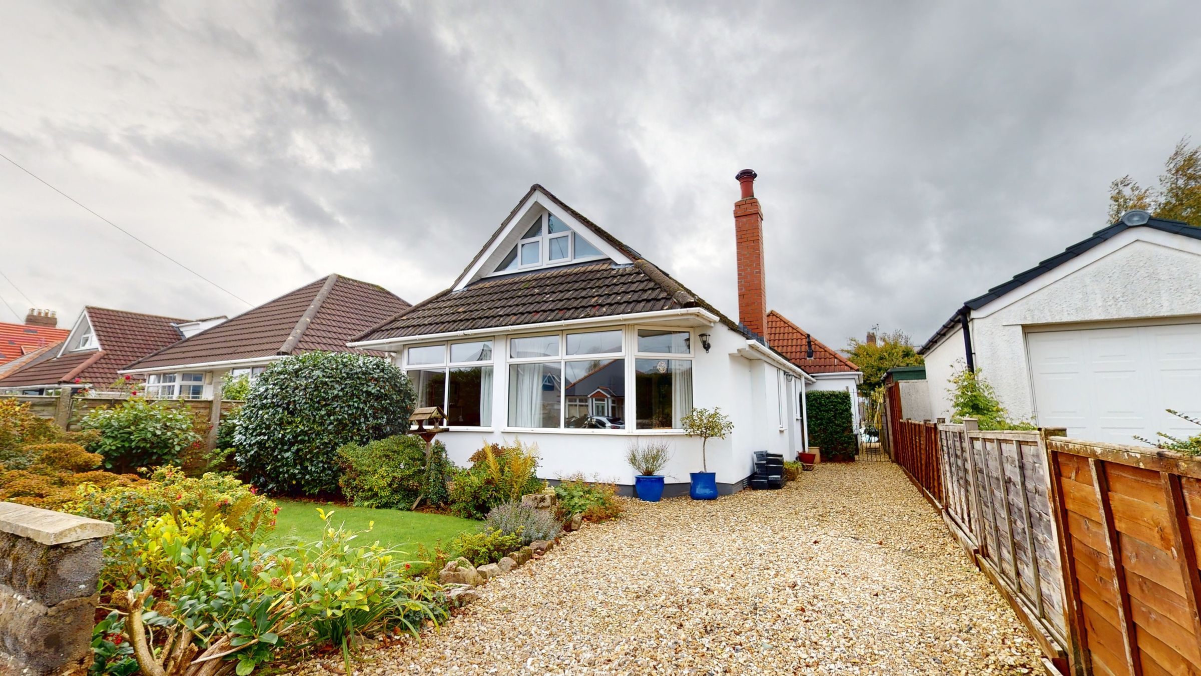 2 bed bungalow for sale in LonYDeri, Rhiwbina, Cardiff CF14 Zoopla