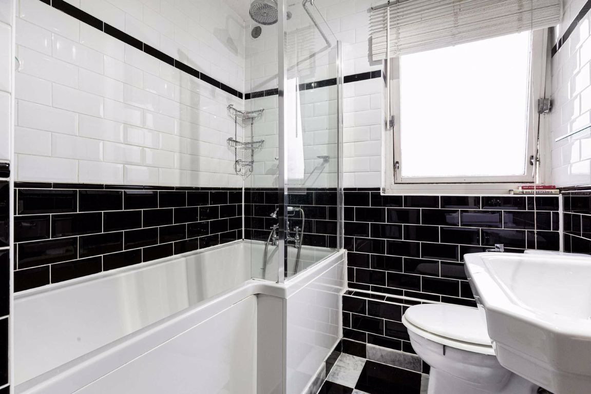 1 bed flat to rent in Nantes Close, London SW18 Zoopla