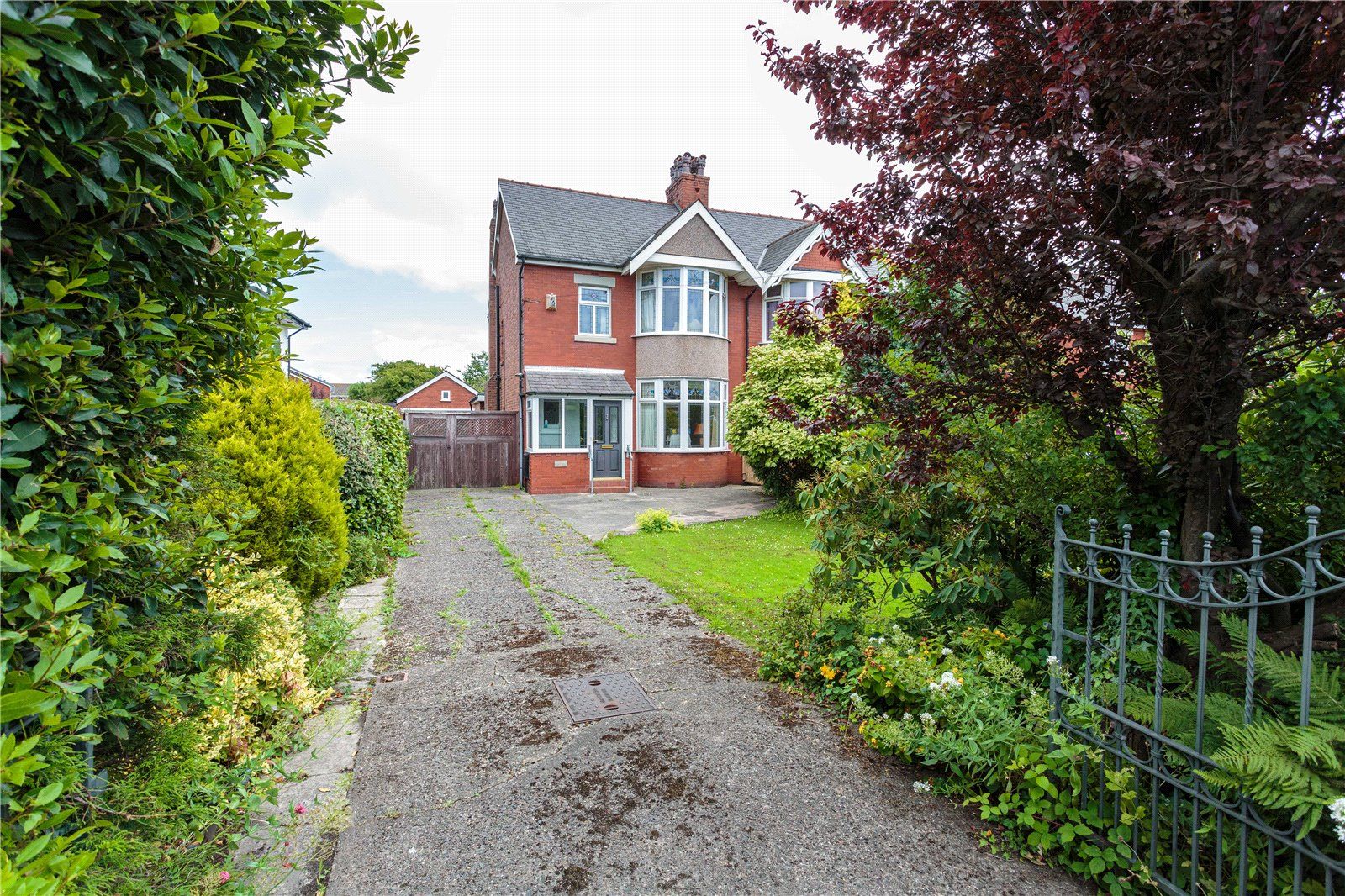 3 bed semidetached house for sale in Whinney Heys Road, Blackpool FY3