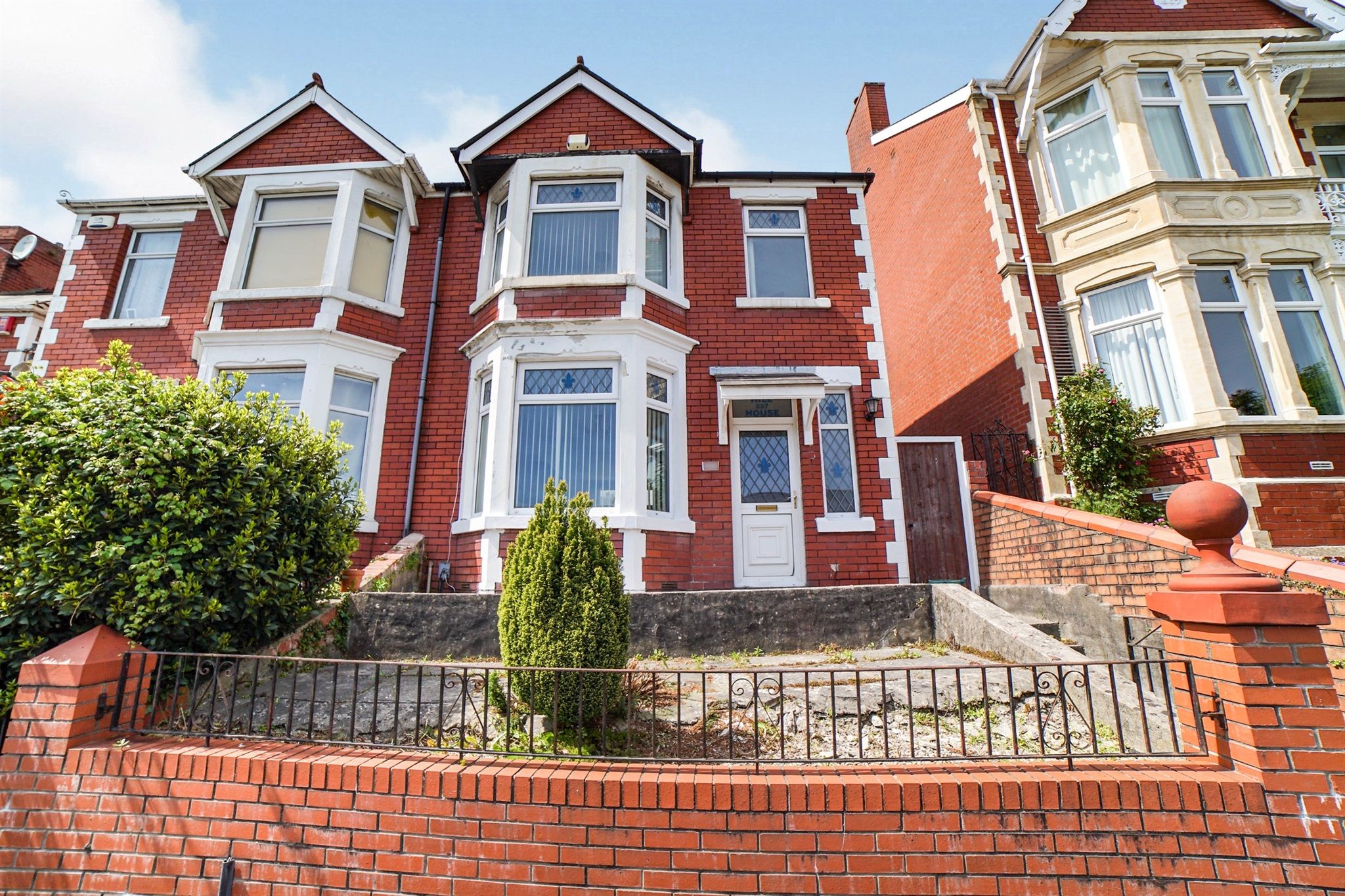 3 bed semidetached house for sale in Gladstone Road, Barry CF62 Zoopla