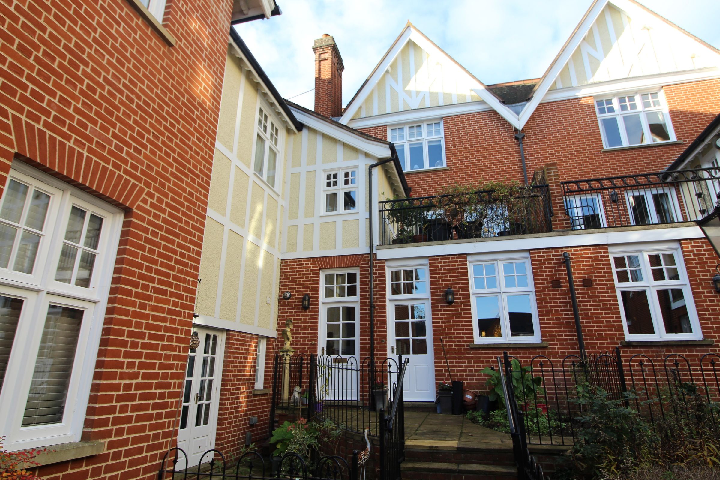 3 bed flat to rent in Devereaux Court, Ipswich IP4 Zoopla
