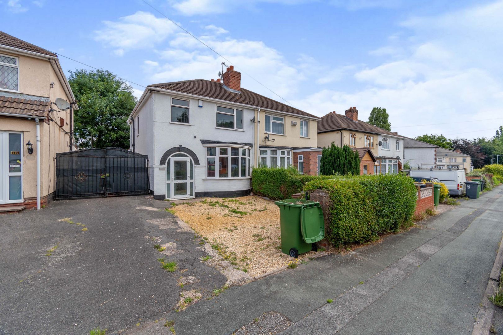 3 bed semidetached house for sale in Taylor Road, Wolverhampton WV4