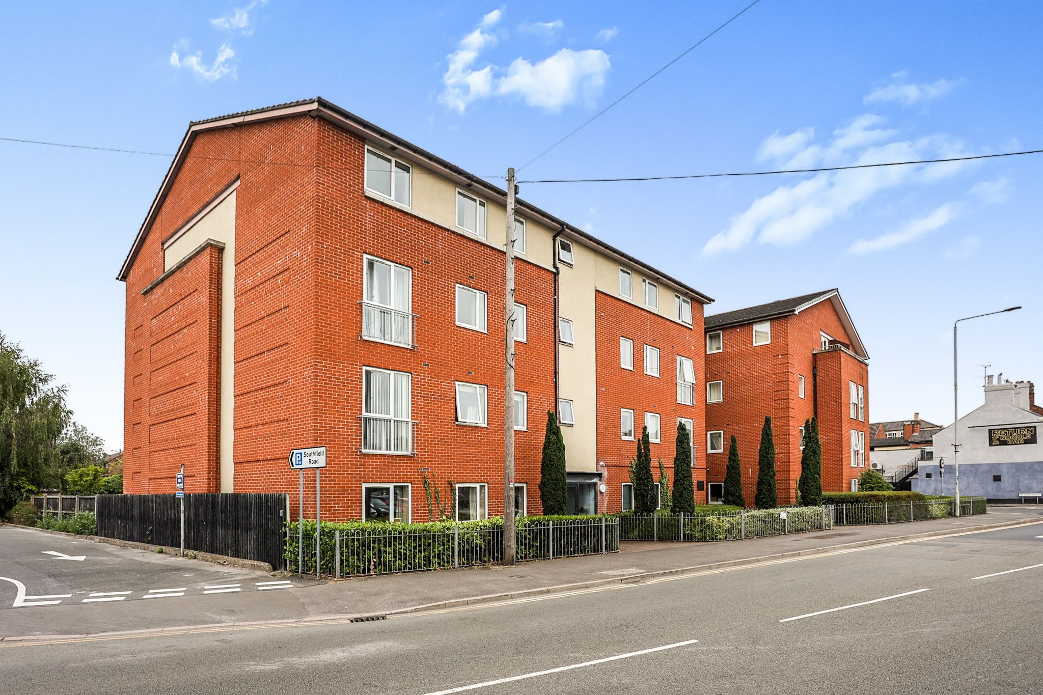 2 bed flat for sale in Victoria Street, Loughborough LE11 Zoopla
