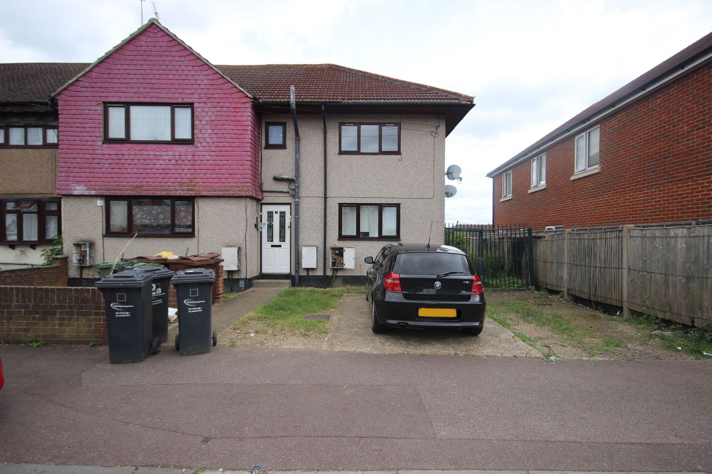 1 bed flat for sale in Marston Avenue, Dagenham RM10 Zoopla