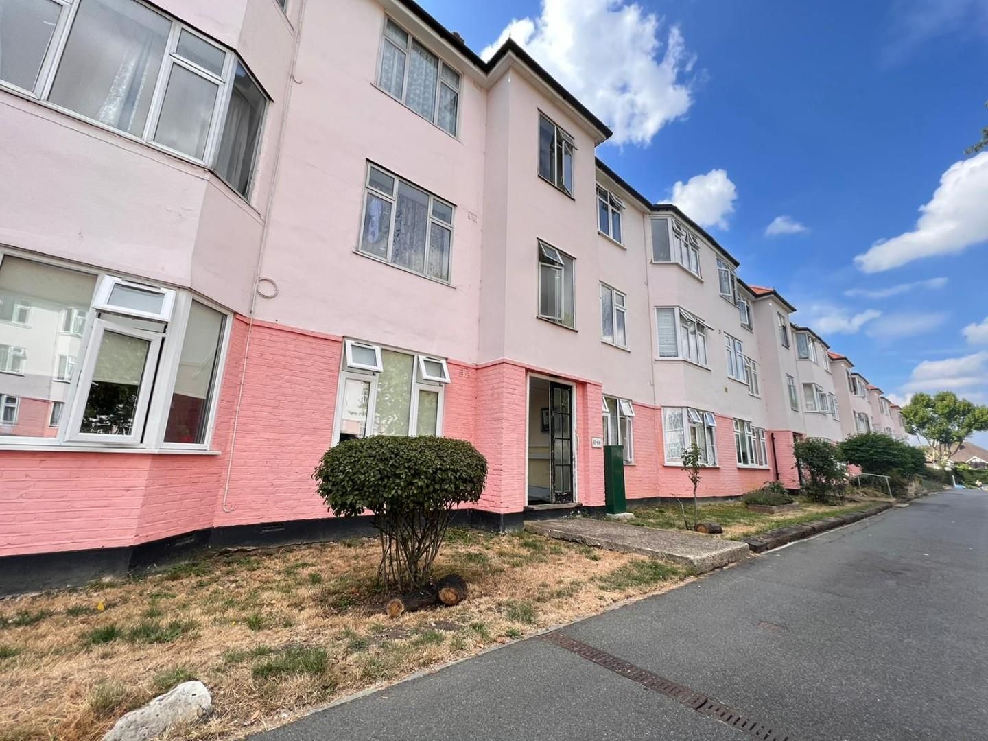 2 bed flat to rent in Chinbrook Road, London SE12 Zoopla