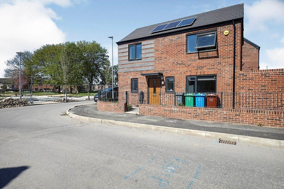 3 bed detached house to rent in Beastow Road, Manchester M12 Zoopla