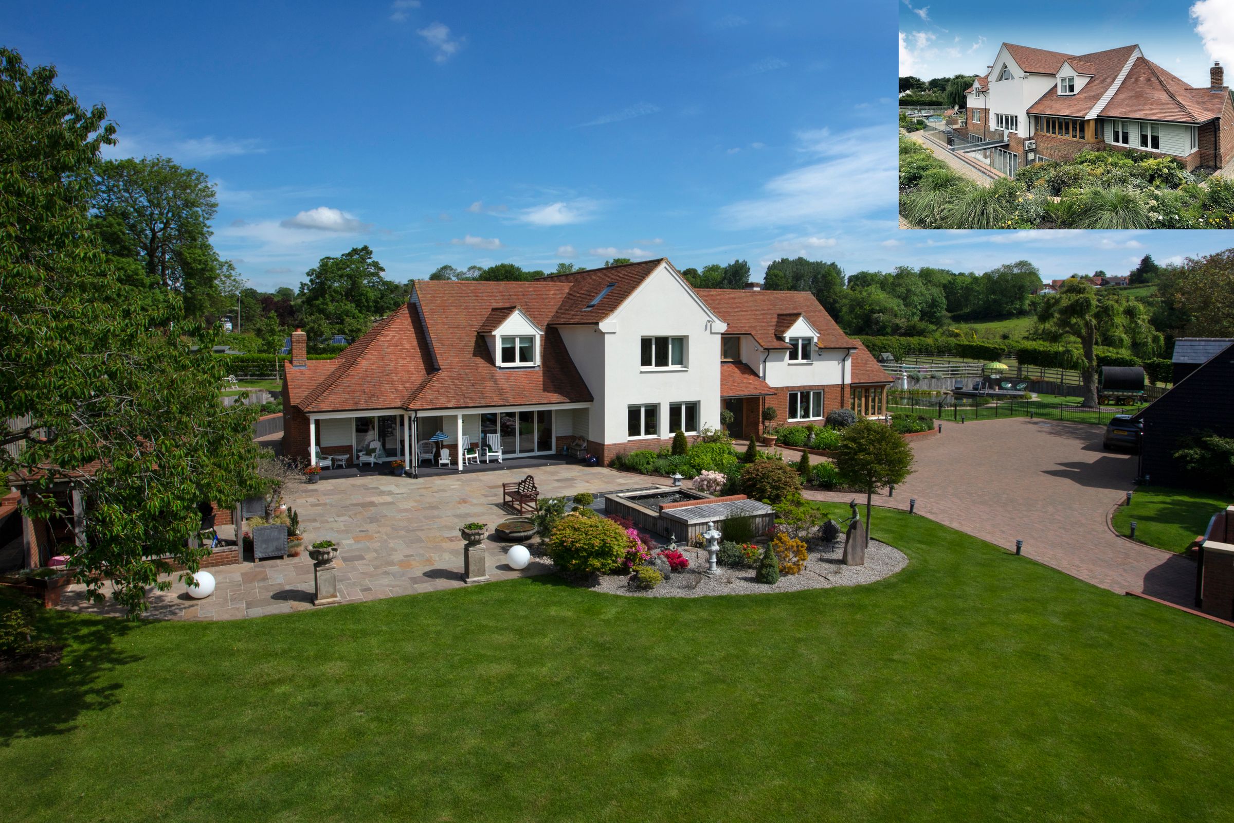 5 bed detached house for sale in Frogmore Lane, Long Crendon, Bucks