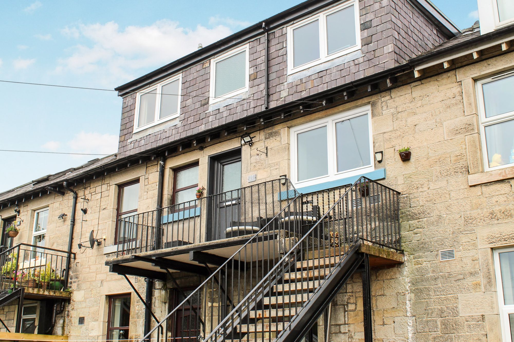 4 bed terraced house for sale in Eskdale Place, Langholm DG13 Zoopla